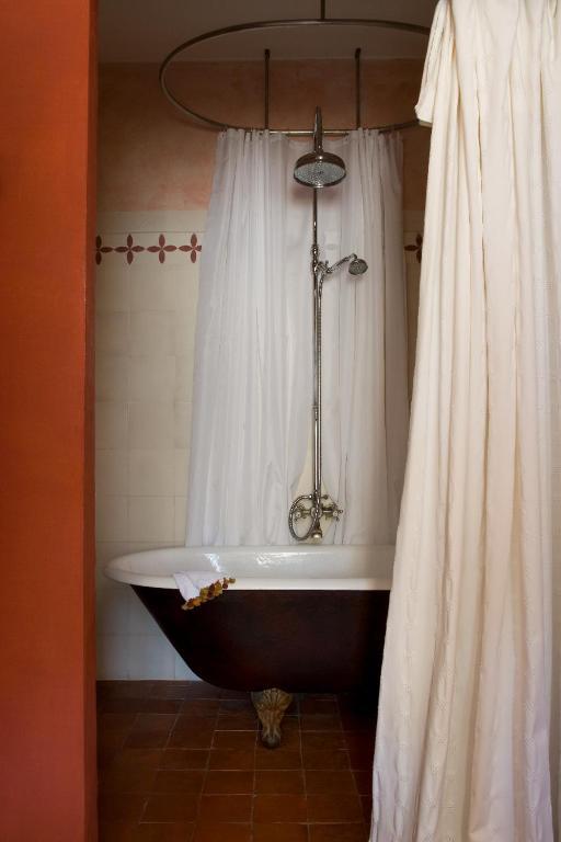 Hotel Une Autre Maison Nyons Zimmer foto